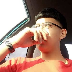 Meet your Posher, Luis